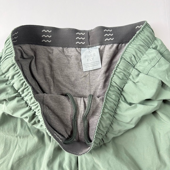 Free Fly Apparel Bamboo-Lined Active Breeze Short – 7" sage green Large - Picture 2 of 8
